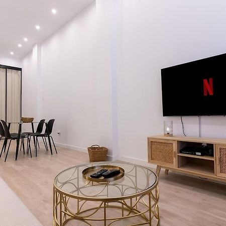 Apartamento Nuevo En El Centro De Elche Dış mekan fotoğraf