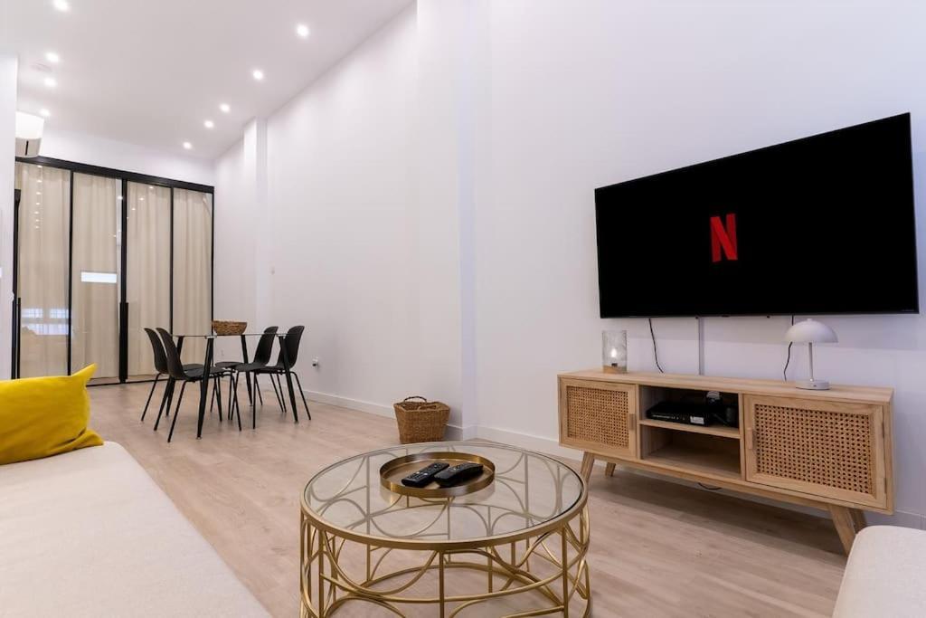 Apartamento Nuevo En El Centro De Elche Dış mekan fotoğraf